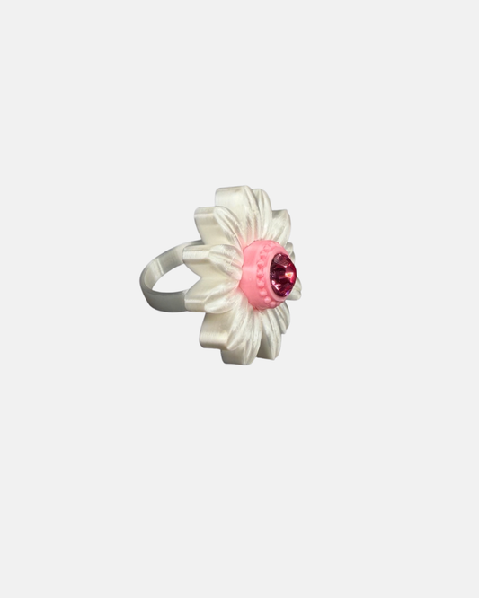 BLUSHING PETAL