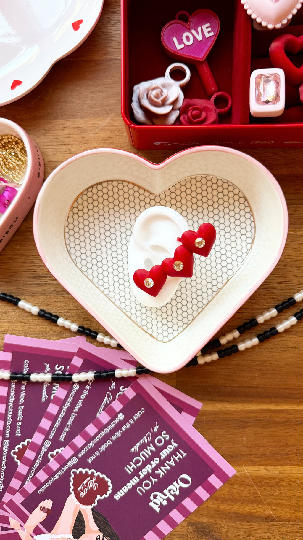 TRIPLE HEART EAR CUFF