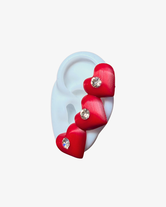 TRIPLE HEART EAR CUFF